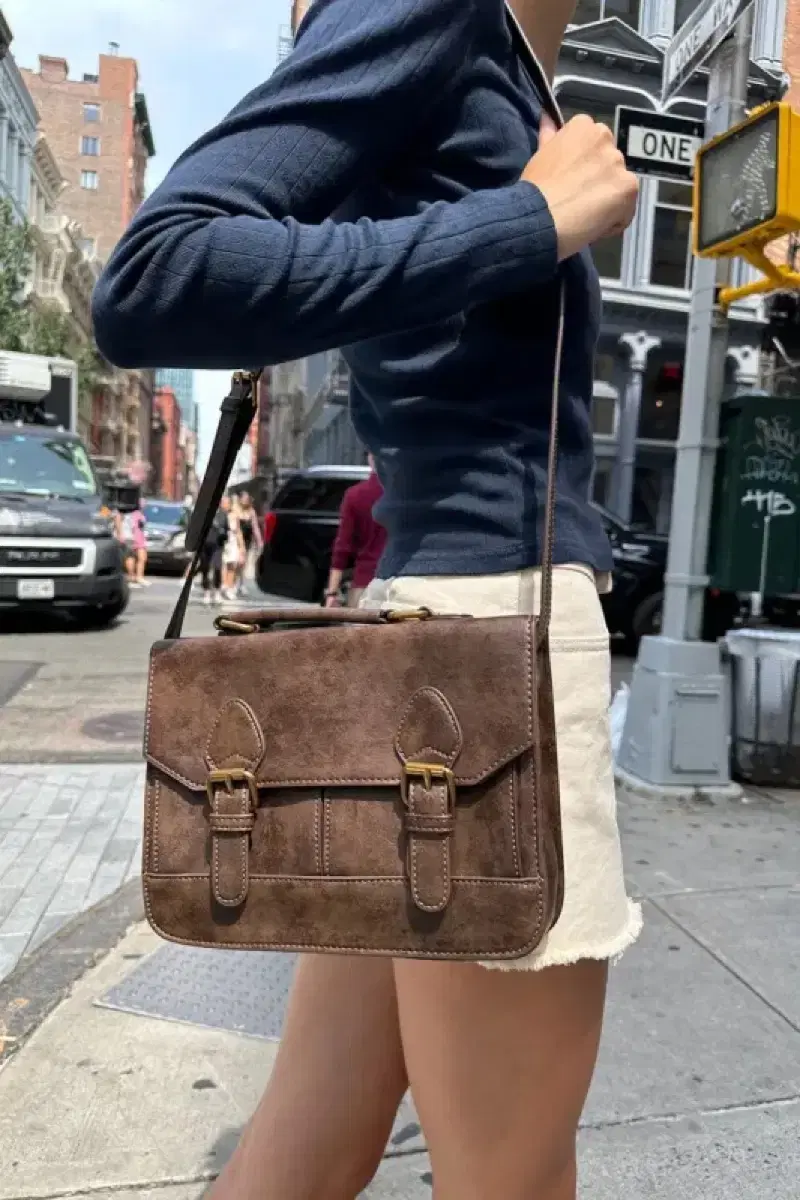 브랜디멜빌 brandy melville messenger bag